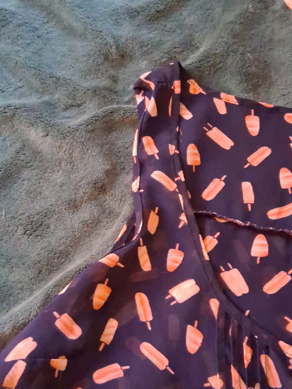 Torrid Navy Blue Popsicle Print Blouse - Picture 4 of 5